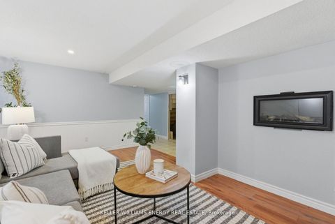 Photo 29 at 332 Elgin Street W, McLaughlin, Oshawa