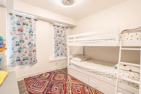 Photo 10 at 59 - 2500 Hill Rise Court, Windfields, Oshawa