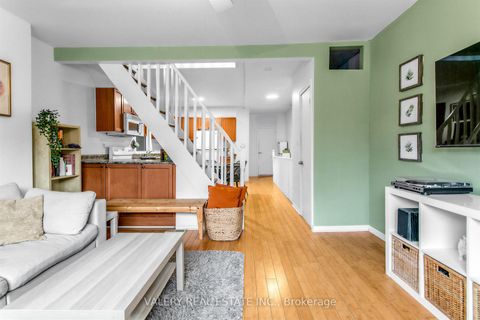 Photo 5 at 1060 Dundas Street W, Bellwoods, Toronto