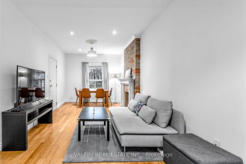 Photo 14 at 1060 Dundas Street W, Bellwoods, Toronto