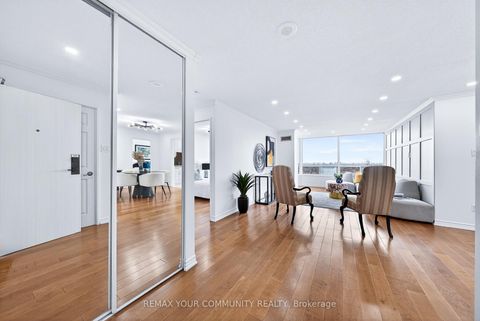 Photo 2 at 1501 - 8501 Bayview Avenue, Doncrest, Richmond Hill