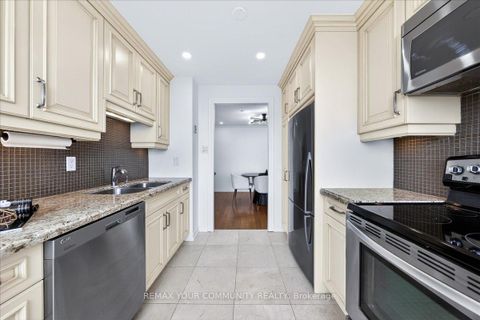 Photo 15 at 1501 - 8501 Bayview Avenue, Doncrest, Richmond Hill