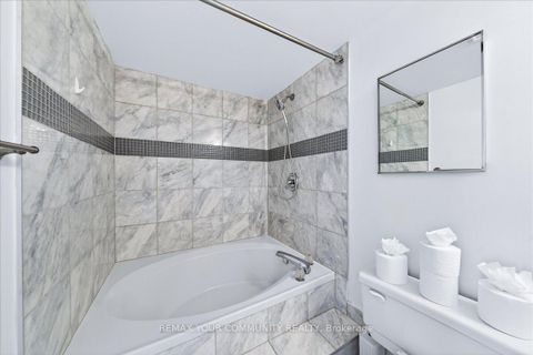 Photo 22 at 1501 - 8501 Bayview Avenue, Doncrest, Richmond Hill