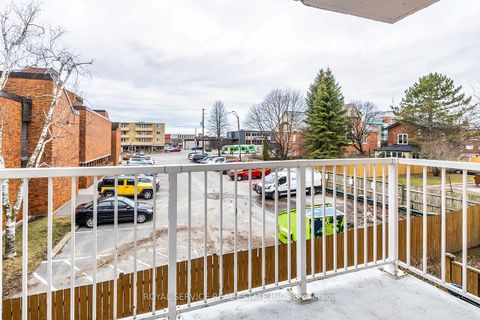 Photo 11 at 208 - 95 Wellington Street, Bowmanville, Clarington