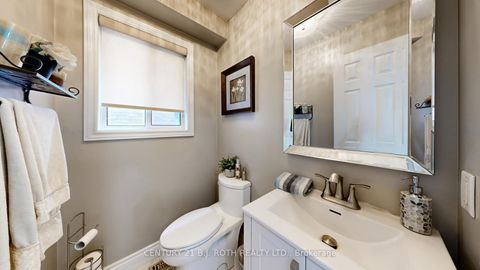 Photo 16 at 14 Round Leaf Court, Holly, Barrie