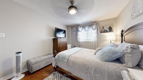 Photo 24 at 14 Round Leaf Court, Holly, Barrie