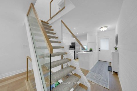 Photo 18 at 3 Martin Road, Mount Pleasant East, Toronto