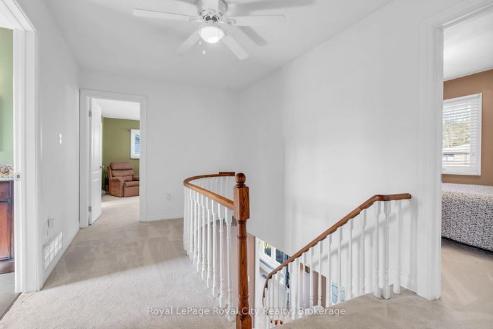 Photo 18 at 1548 Troika Court, Lorne Park, Mississauga