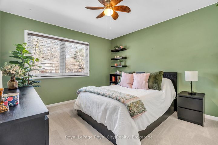 Photo 23 at 1548 Troika Court, Lorne Park, Mississauga