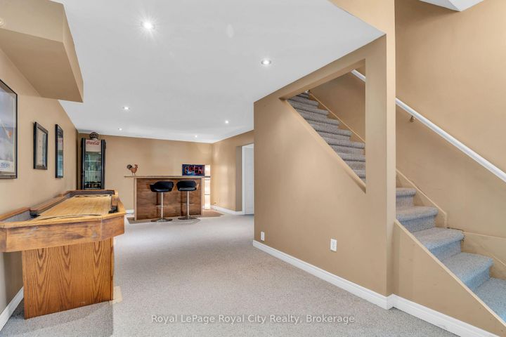 Photo 30 at 1548 Troika Court, Lorne Park, Mississauga