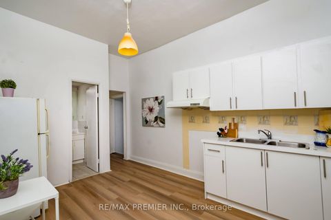 Photo 8 at 229 Bellwoods Avenue, Bellwoods, Toronto