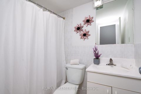 Photo 11 at 229 Bellwoods Avenue, Bellwoods, Toronto