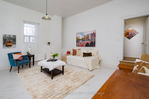 Photo 12 at 229 Bellwoods Avenue, Bellwoods, Toronto