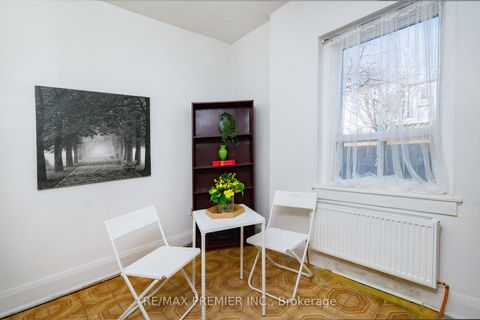 Photo 29 at 229 Bellwoods Avenue, Bellwoods, Toronto