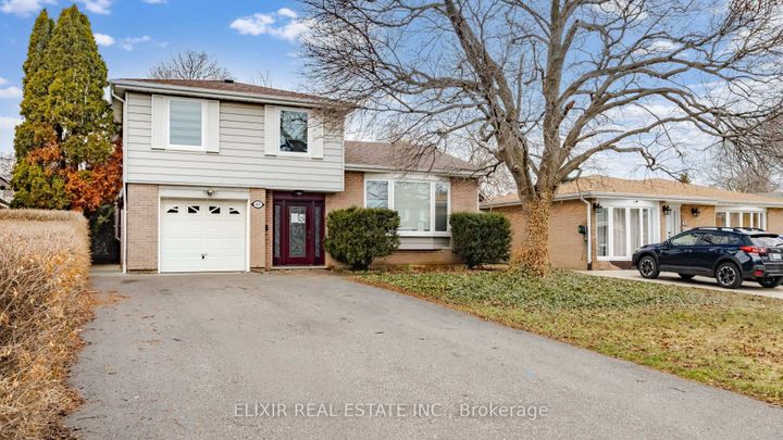 Photo 3 at 43 Bromley Crescent, Avondale, Brampton