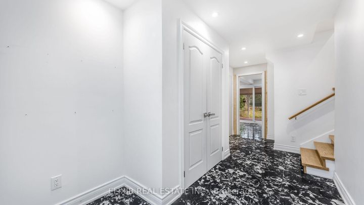 Photo 6 at 43 Bromley Crescent, Avondale, Brampton