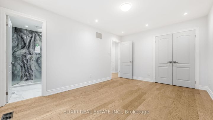 Photo 22 at 43 Bromley Crescent, Avondale, Brampton