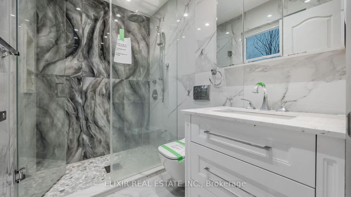 Photo 23 at 43 Bromley Crescent, Avondale, Brampton