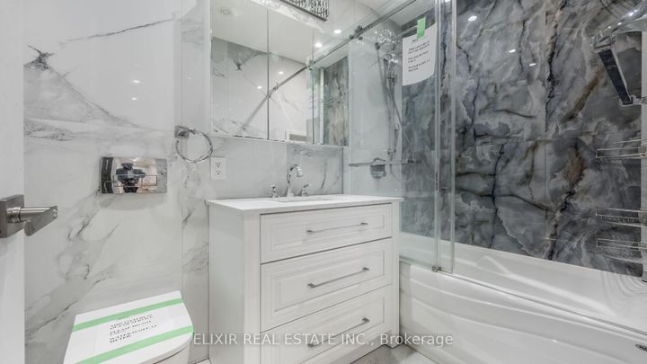 Photo 33 at 43 Bromley Crescent, Avondale, Brampton