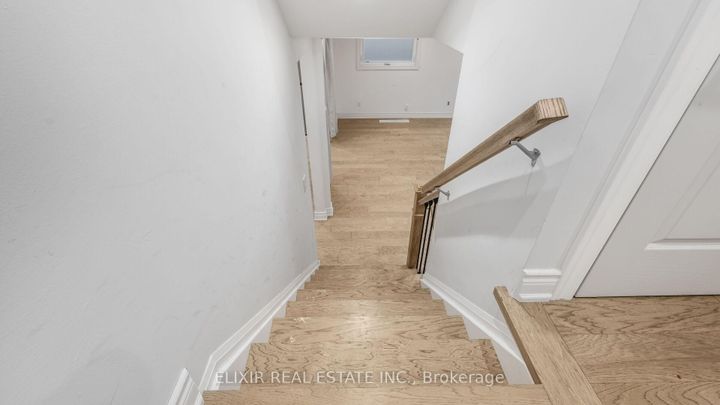 Photo 34 at 43 Bromley Crescent, Avondale, Brampton