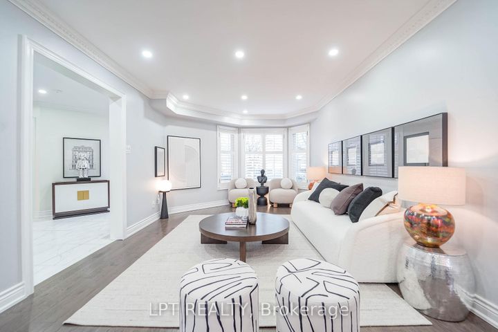 Photo 3 at 40 Dewberry Drive, Middlefield, Markham