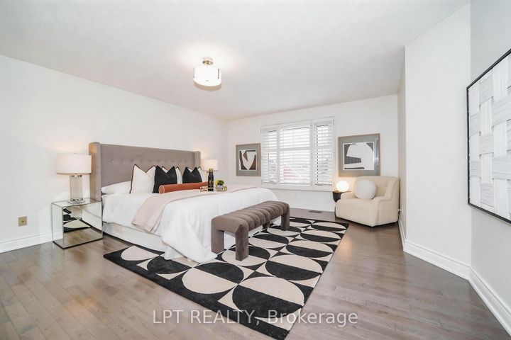 Photo 24 at 40 Dewberry Drive, Middlefield, Markham