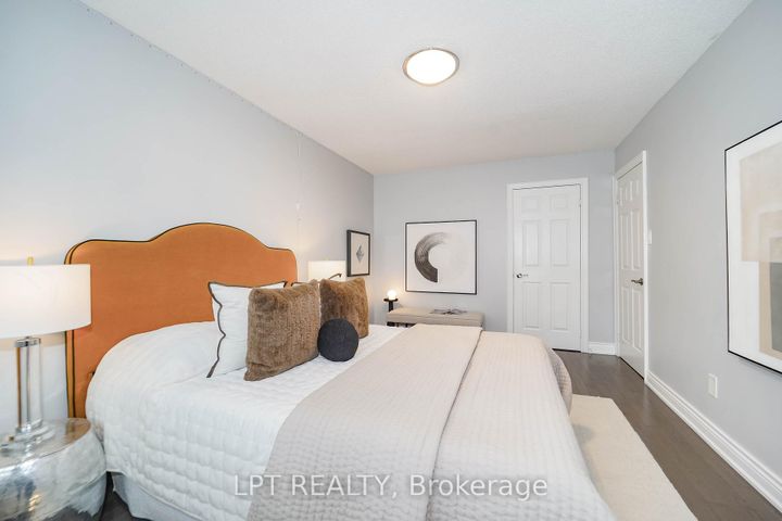 Photo 31 at 40 Dewberry Drive, Middlefield, Markham