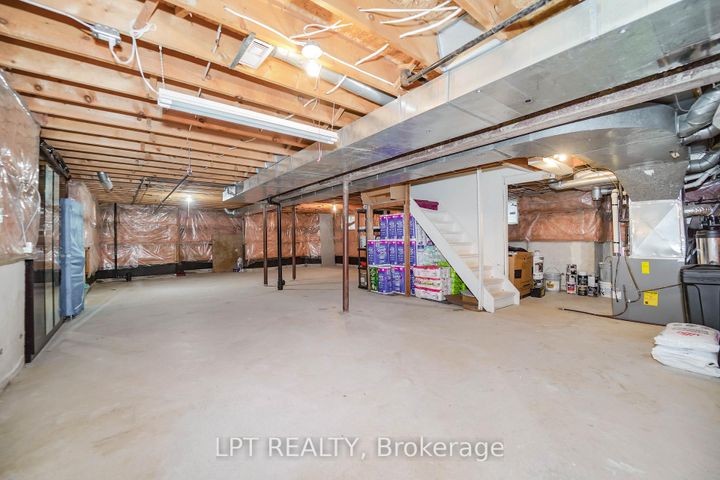 Photo 37 at 40 Dewberry Drive, Middlefield, Markham