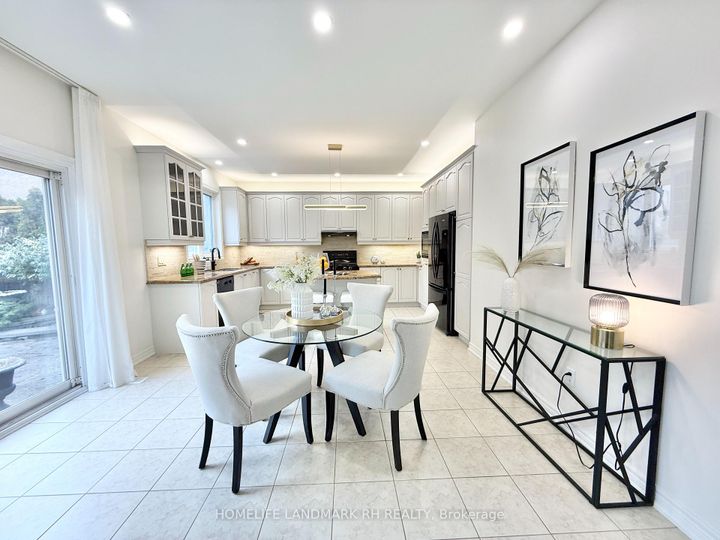 Photo 10 at 12 Bosco Drive, Vellore Village, Vaughan