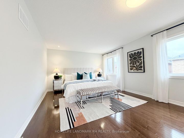 Photo 16 at 12 Bosco Drive, Vellore Village, Vaughan