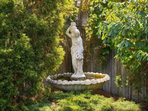 Photo 32 at 12 Bosco Drive, Vellore Village, Vaughan