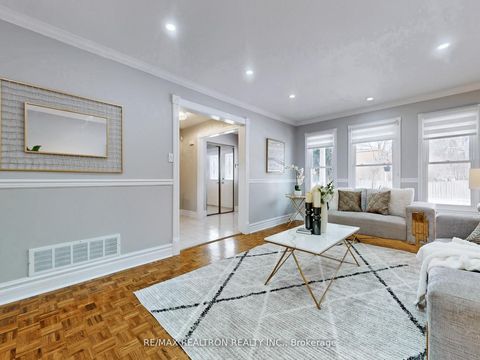 Photo 3 at 163 Calverley Trail, Highland Creek, Toronto