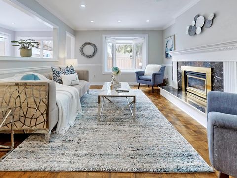 Photo 5 at 163 Calverley Trail, Highland Creek, Toronto