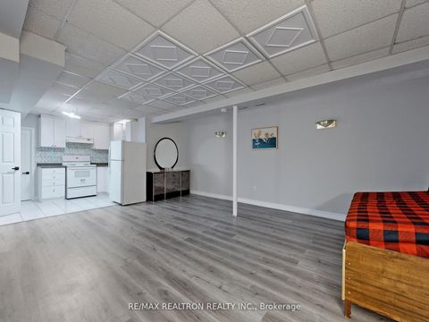 Photo 32 at 163 Calverley Trail, Highland Creek, Toronto