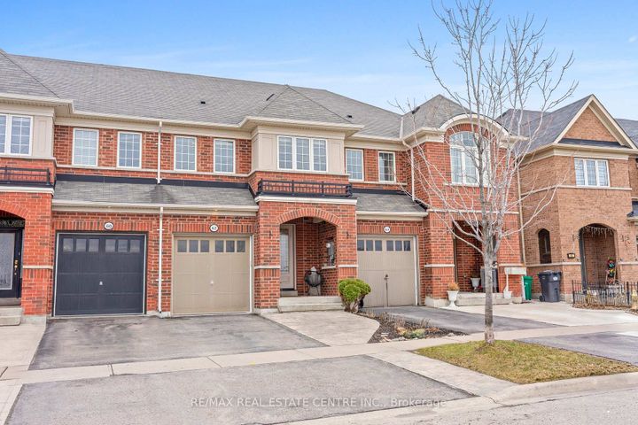 Photo 1 at 62 Sussexvale Drive, Wellington, Brampton