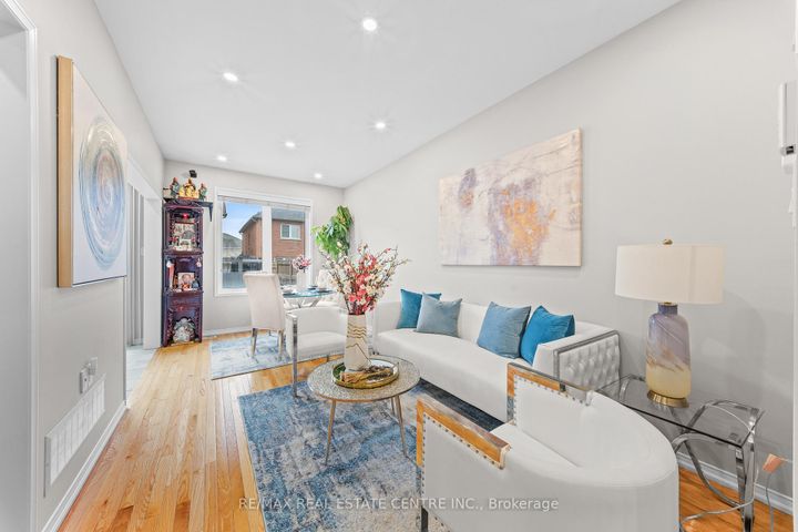 Photo 7 at 62 Sussexvale Drive, Wellington, Brampton