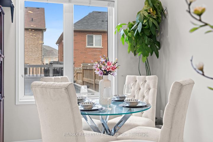 Photo 15 at 62 Sussexvale Drive, Wellington, Brampton