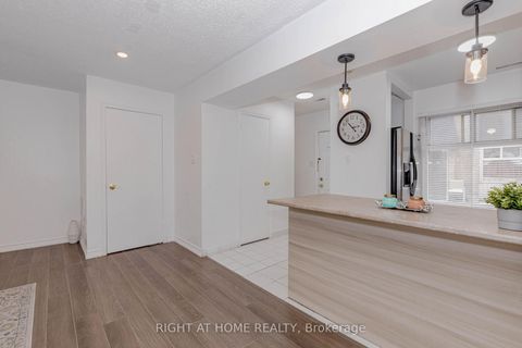 Photo 13 at 3 - 40 Rexdale Boulevard, Kipling, Toronto