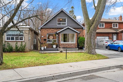 Photo 2 at 115 Cavell Avenue, Mimico, Toronto