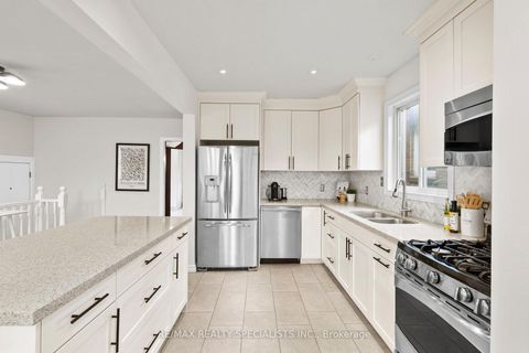 Photo 15 at 115 Cavell Avenue, Mimico, Toronto