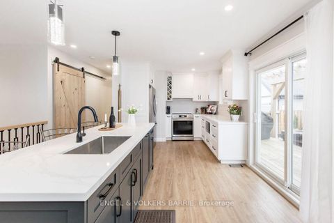 Photo 5 at 68 Ottaway Avenue, Wellington, Barrie