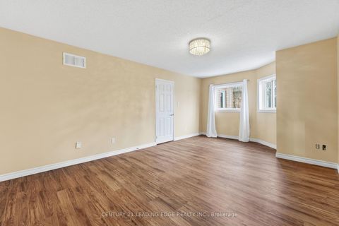 Photo 27 at 60 Snedden Avenue, Bayview Wellington, Aurora