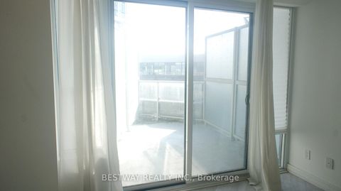 Photo 12 at 355 - 621 Sheppard Avenue E, Bayview Village, Toronto