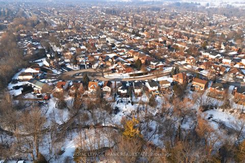 Photo 43 at 9 Royal Pines Court, Bowmanville, Clarington