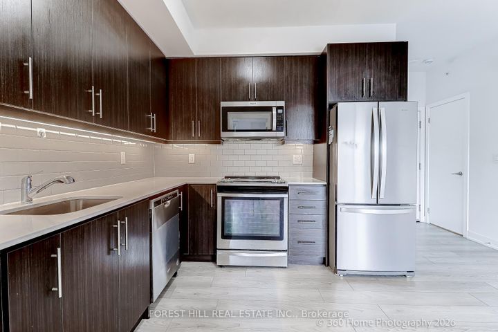 Photo 9 at 12 - 3472 Widdicombe Way, Erin Mills, Mississauga