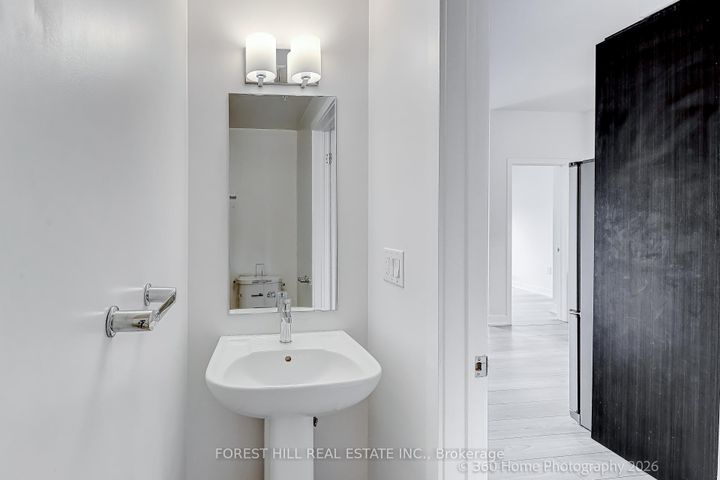 Photo 12 at 12 - 3472 Widdicombe Way, Erin Mills, Mississauga