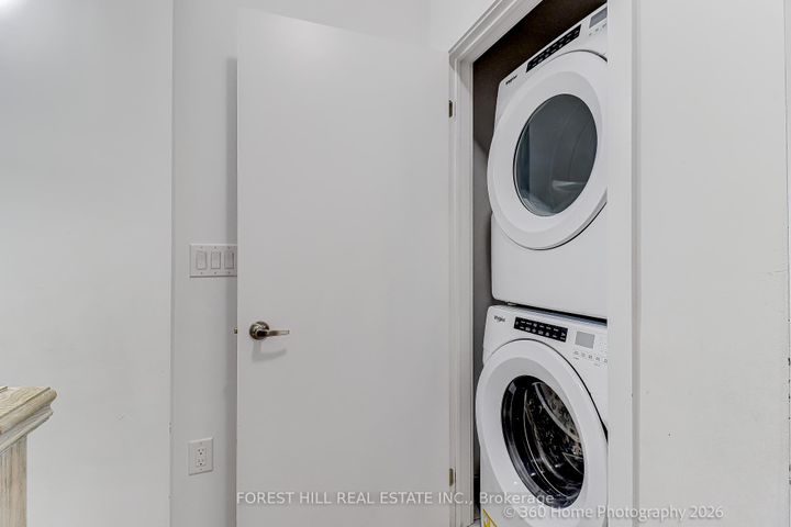 Photo 18 at 12 - 3472 Widdicombe Way, Erin Mills, Mississauga