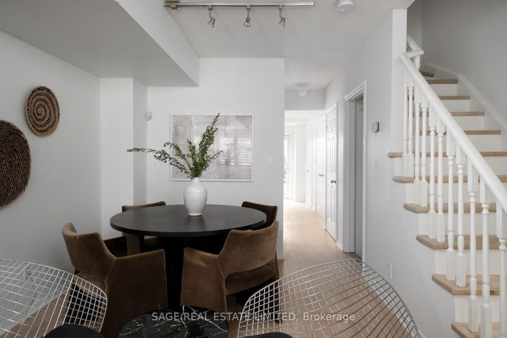 Photo 6 at 119 - 208 Niagara Street, Niagara, Toronto