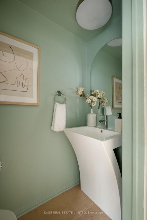 Photo 16 at 119 - 208 Niagara Street, Niagara, Toronto