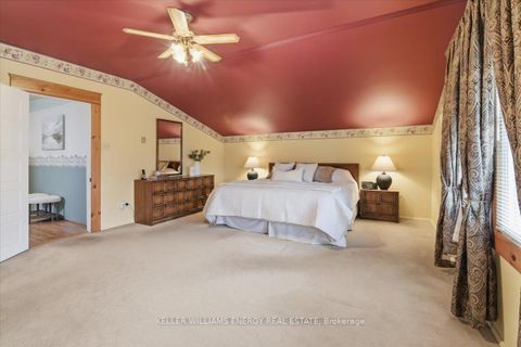 Photo 17 at 482 Simcoe Street N, O'Neill, Oshawa